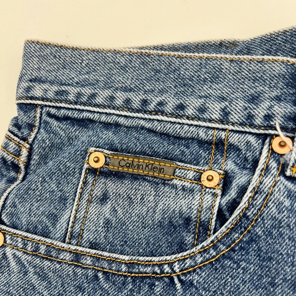 VTG 90’s Calvin Klein High Waisted Stonewashed Blue Jeans Shorts Size 15 - Picture 4 of 6